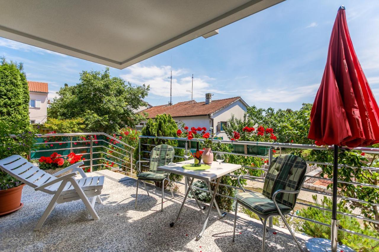 Studios Nada Krk Town Extérieur photo