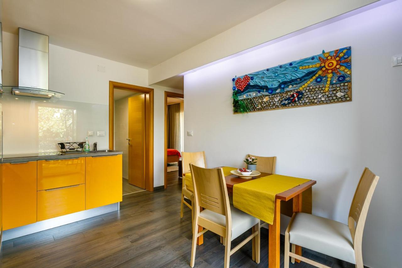 Studios Nada Krk Town Extérieur photo