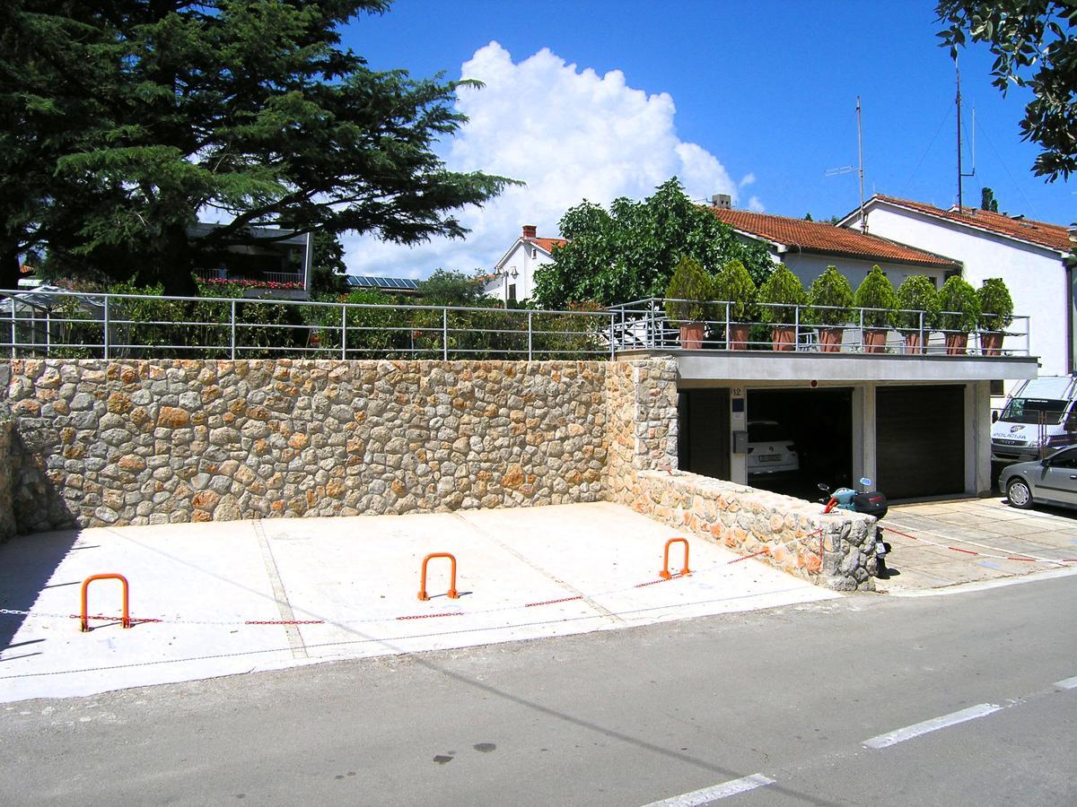 Studios Nada Krk Town Extérieur photo