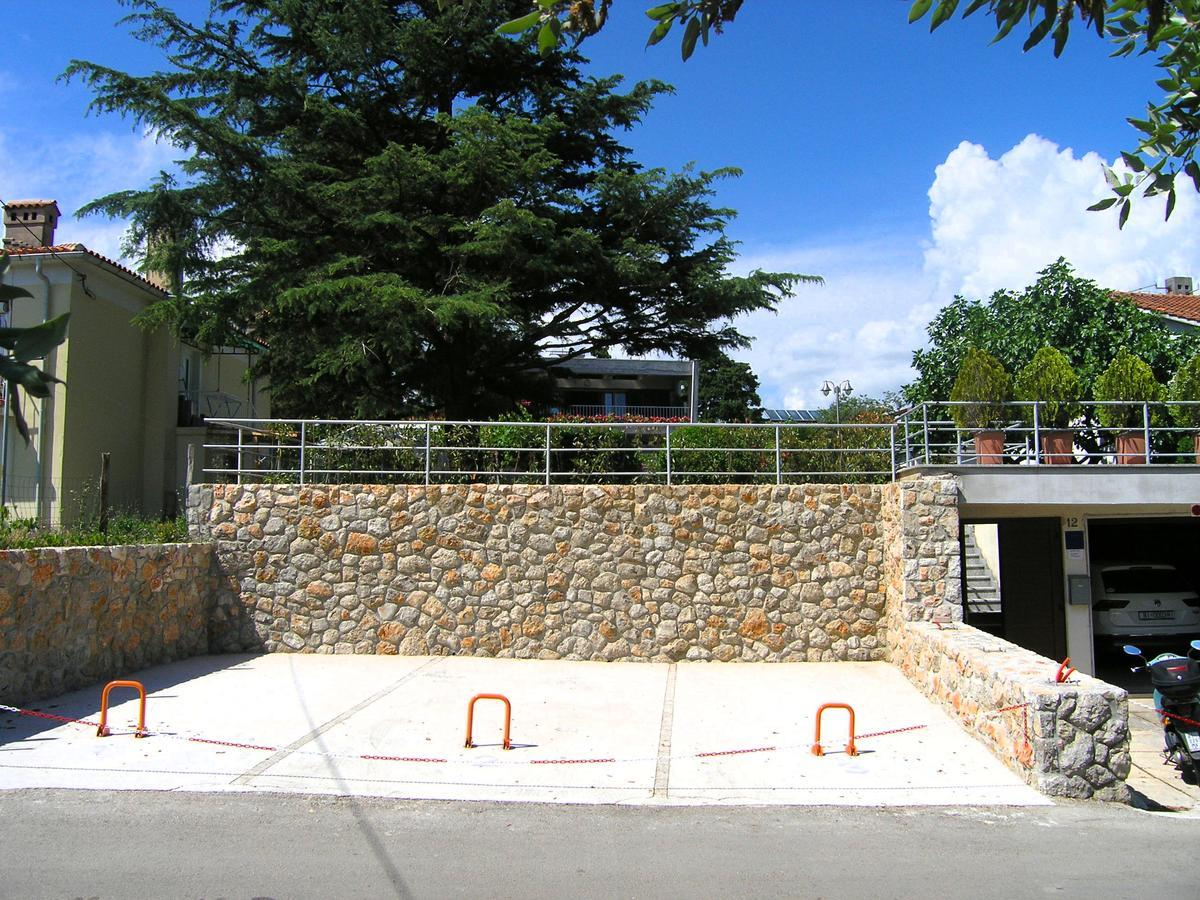 Studios Nada Krk Town Extérieur photo